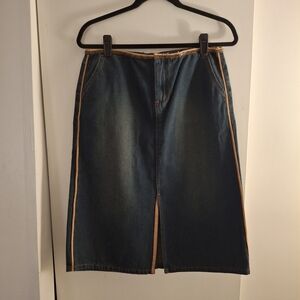 For Joseph Women's Dark Blue Denim Skirt With Contrst Stitching